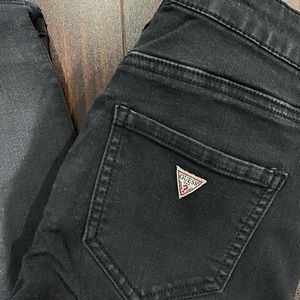 WOMENS GUESS HIGH RISE BLACK JEANS SIZE 25x30